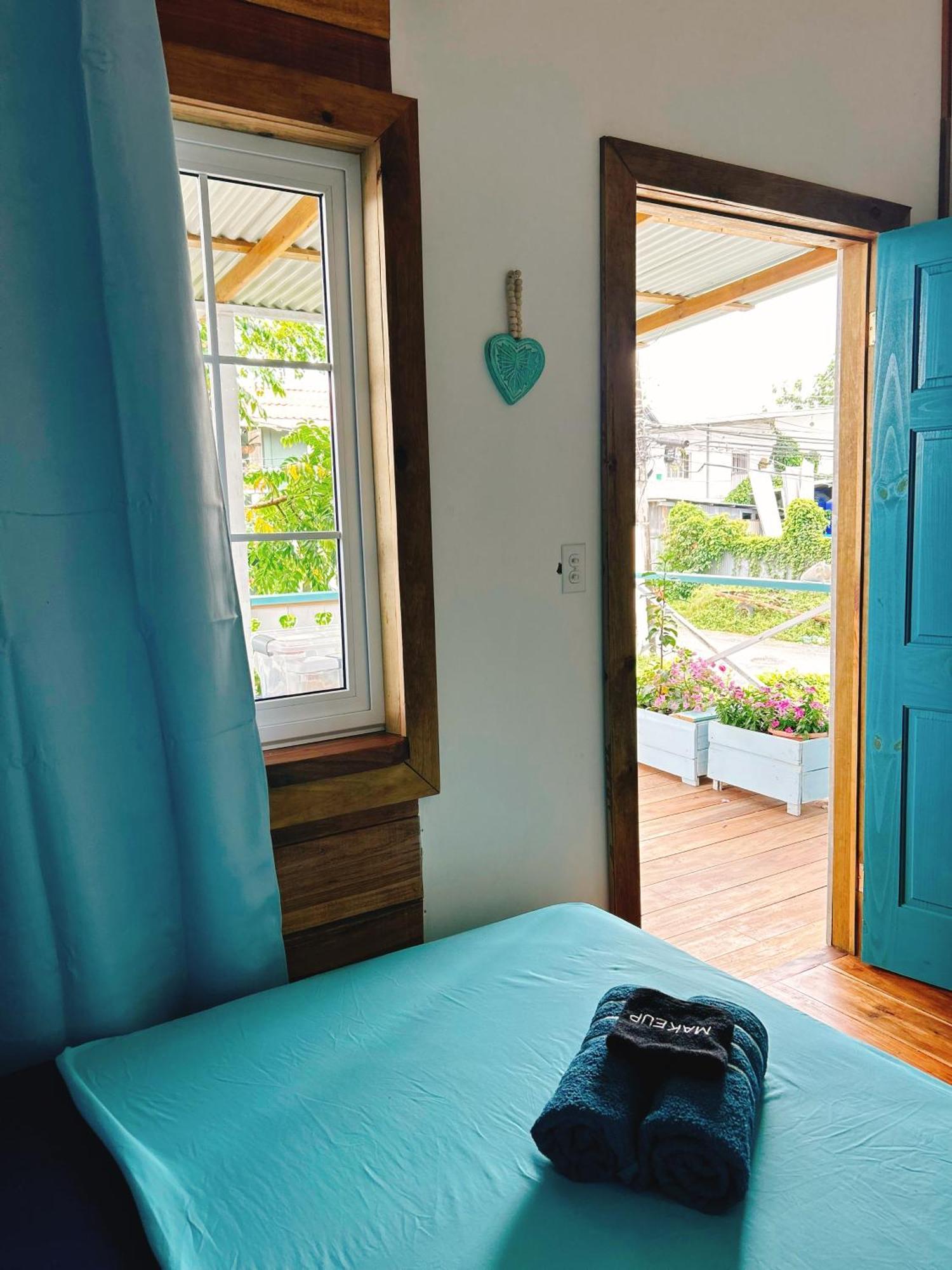 Casa Pelicano Bocas del Toro Eksteriør bilde
